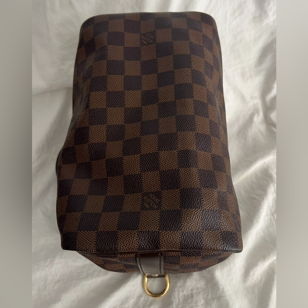 👑✅PRICE FIRM✅ Dark Brown Medium Crossbody Fashion Bag. NWOT - Picture 8 of 17